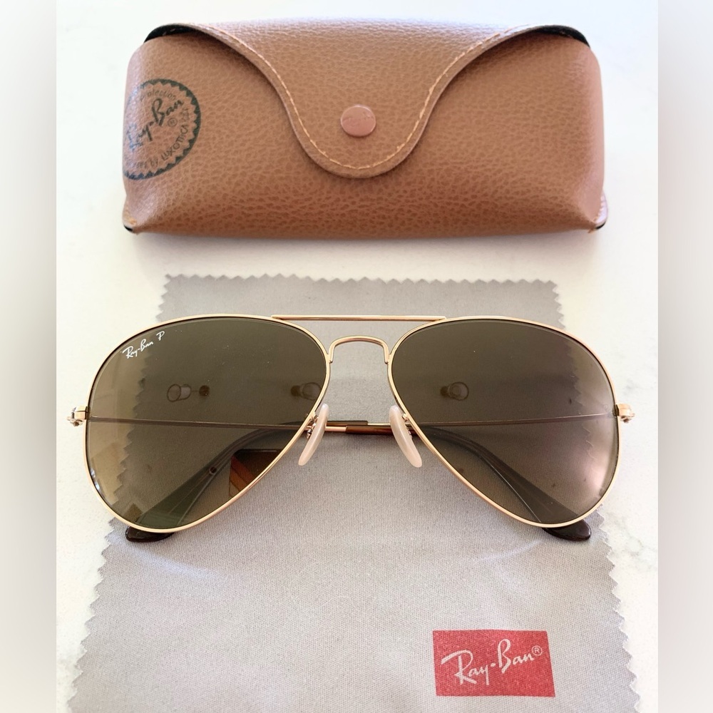 Ray-Ban Aviator Gradient Sunglasses / Polished Arista Gold
